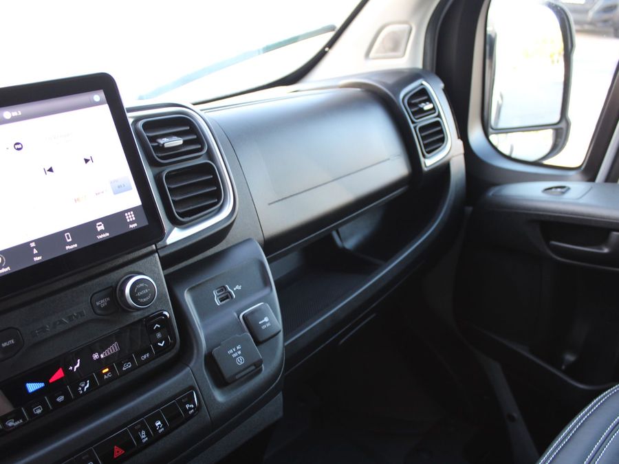 2024 Ram ProMaster SLT+ 2500