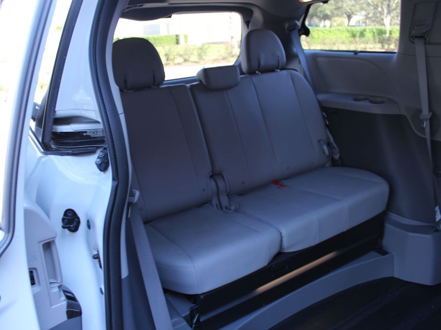 2019 Toyota Sienna XLE Premium