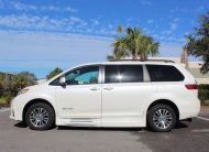 2019 Toyota Sienna XLE Premium