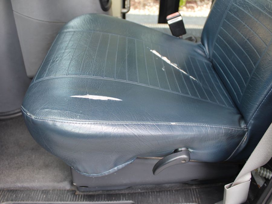 2005 Ford E450 SD Bus E-450 SD Bus with Side Ricon Lift