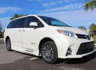 2019 Toyota Sienna XLE Premium