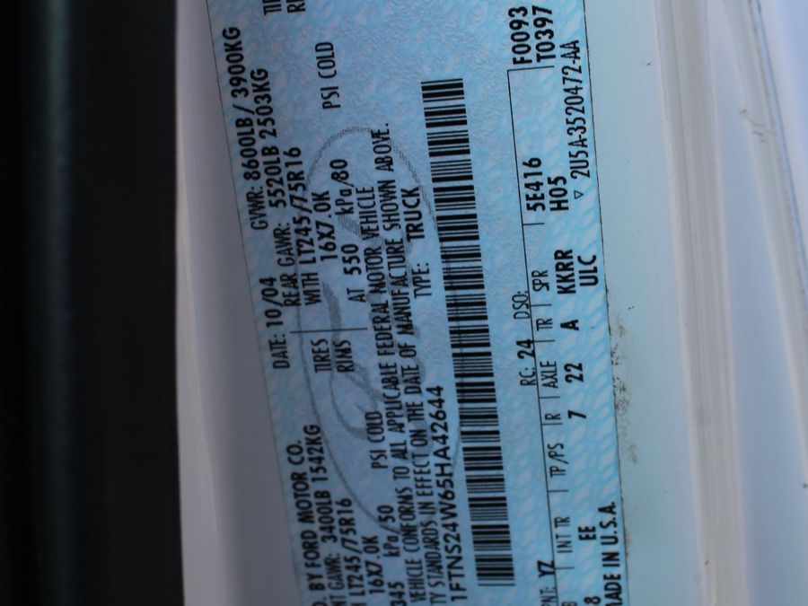 2005 Ford E-Series E-250