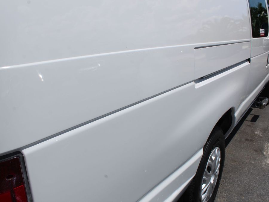 2005 Ford E-Series E-250