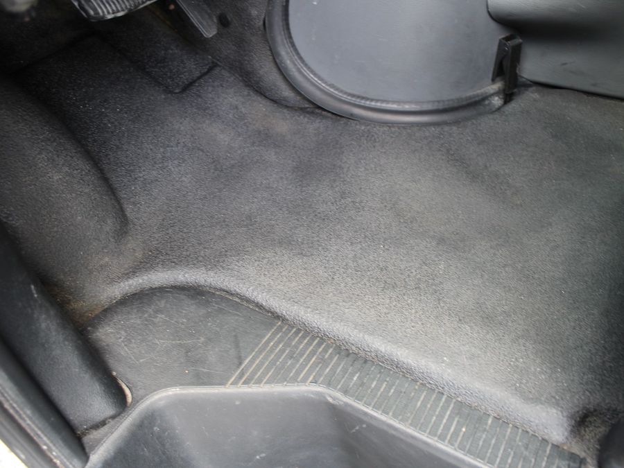 2005 Ford E450 SD Bus E-450 SD Bus with Side Ricon Lift