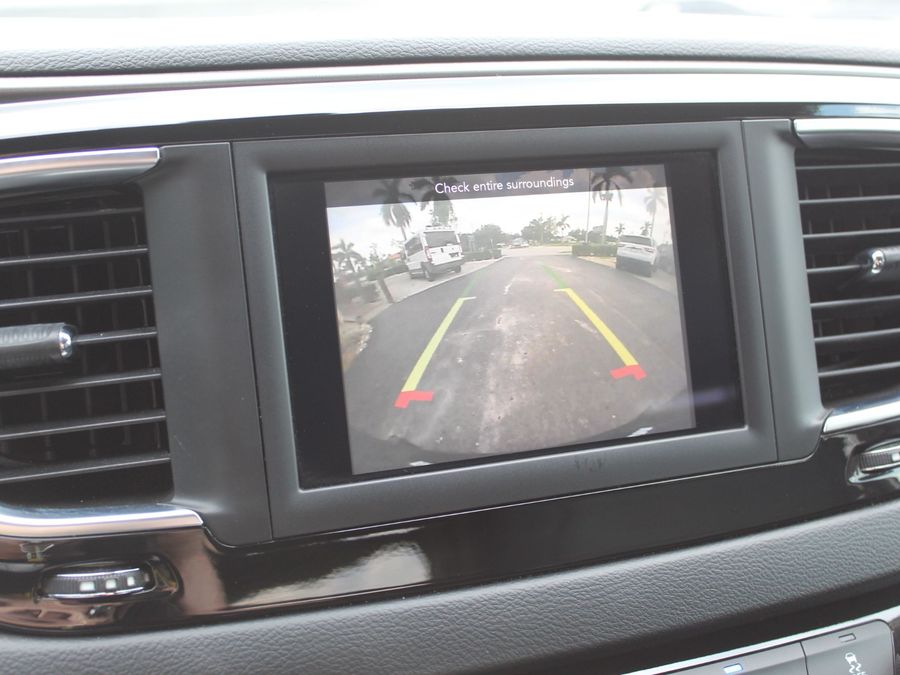 2020 Chrysler Pacifica Touring L