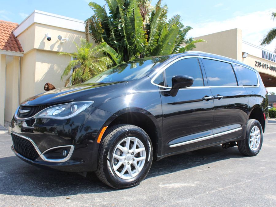 2020 Chrysler Pacifica Touring L