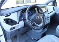 2019 Toyota Sienna XLE Premium