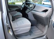 2017 Toyota Sienna LE Mobility