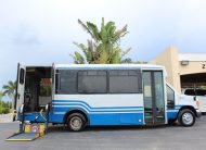 2005 Ford E450 SD Bus E-450 SD Bus with Side Ricon Lift