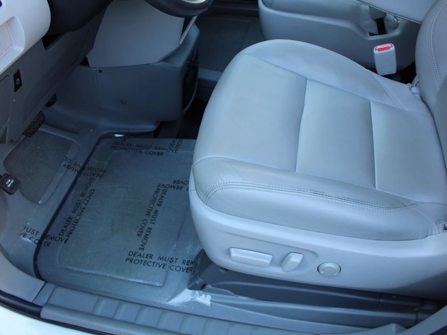 2019 Toyota Sienna XLE Premium