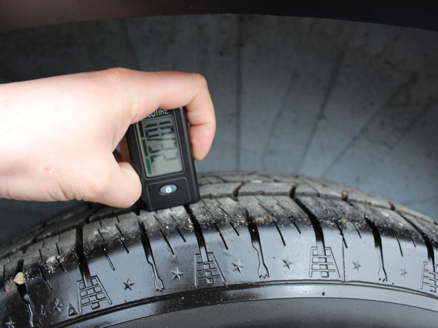 2016 Ram ProMaster 2500 159 Rear Ricon Lift