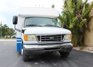 2005 Ford E450 SD Bus E-450 SD Bus with Side Ricon Lift