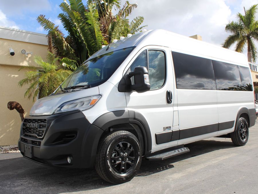 2024 Ram ProMaster SLT+ 2500