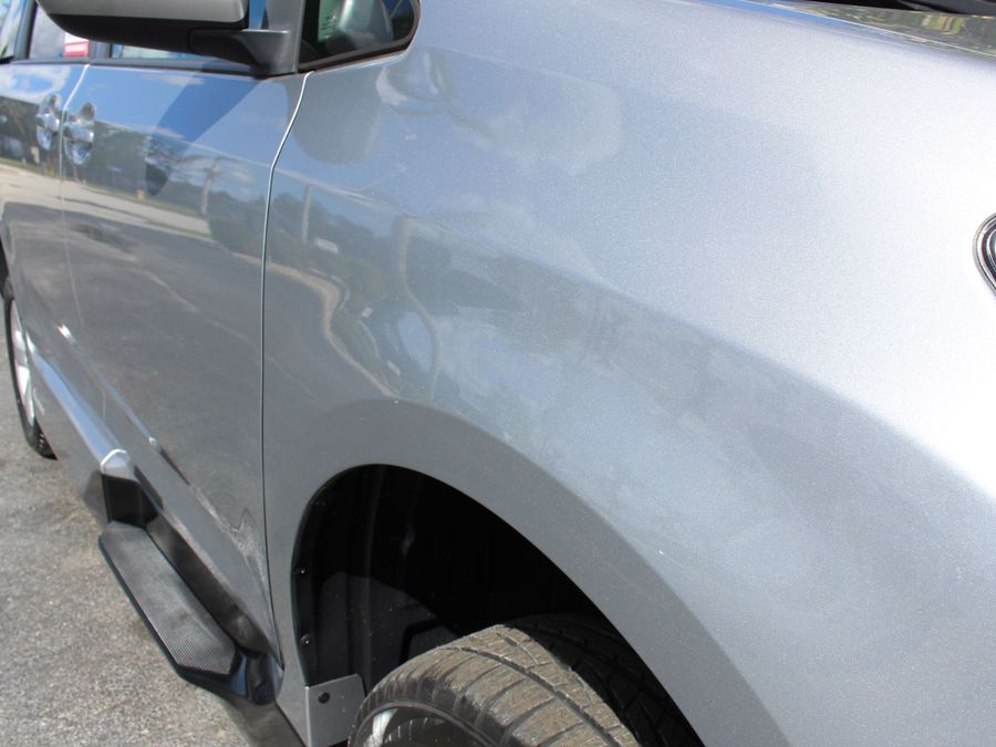 2017 Toyota Sienna LE Mobility