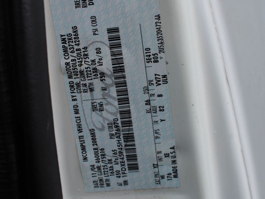 2005 Ford E450 SD Bus E-450 SD Bus with Side Ricon Lift