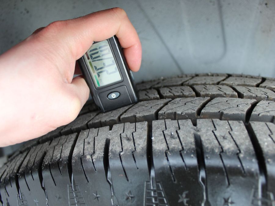 2016 Ram ProMaster 2500 159 Rear Ricon Lift