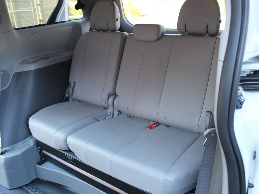 2019 Toyota Sienna XLE Premium