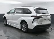 2024 Toyota Sienna XLE 7-Passenger