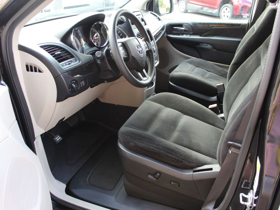 2016 Dodge Grand Caravan SXT