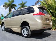 2014 Toyota Sienna XLE