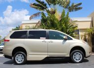 2014 Toyota Sienna XLE