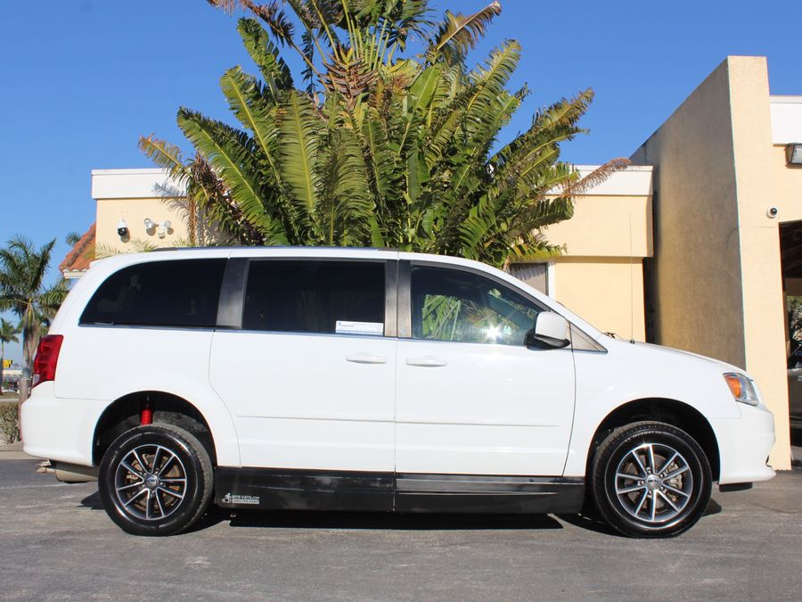 2017 Dodge Grand Caravan SXT