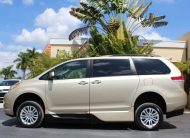 2014 Toyota Sienna XLE