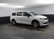 2025 Chrysler Voyager LX