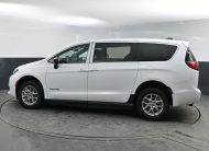 2025 Chrysler Voyager LX