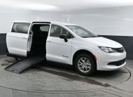 2025 Chrysler Voyager LX