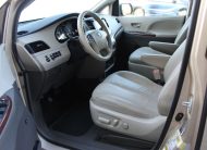 2014 Toyota Sienna XLE