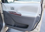 2014 Toyota Sienna XLE