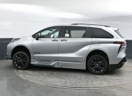 2025 Toyota Sienna XSE