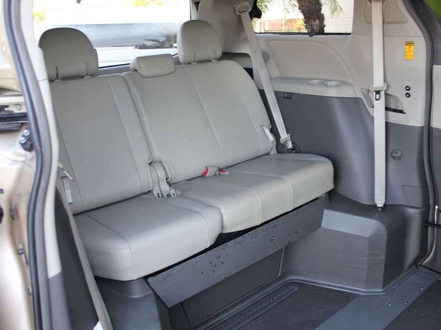2014 Toyota Sienna XLE